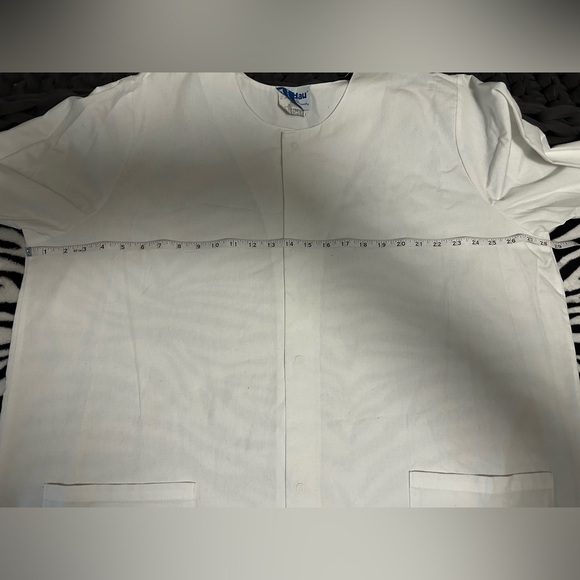 Landau White long lab coat. Sz Large - Picture 9 of 9